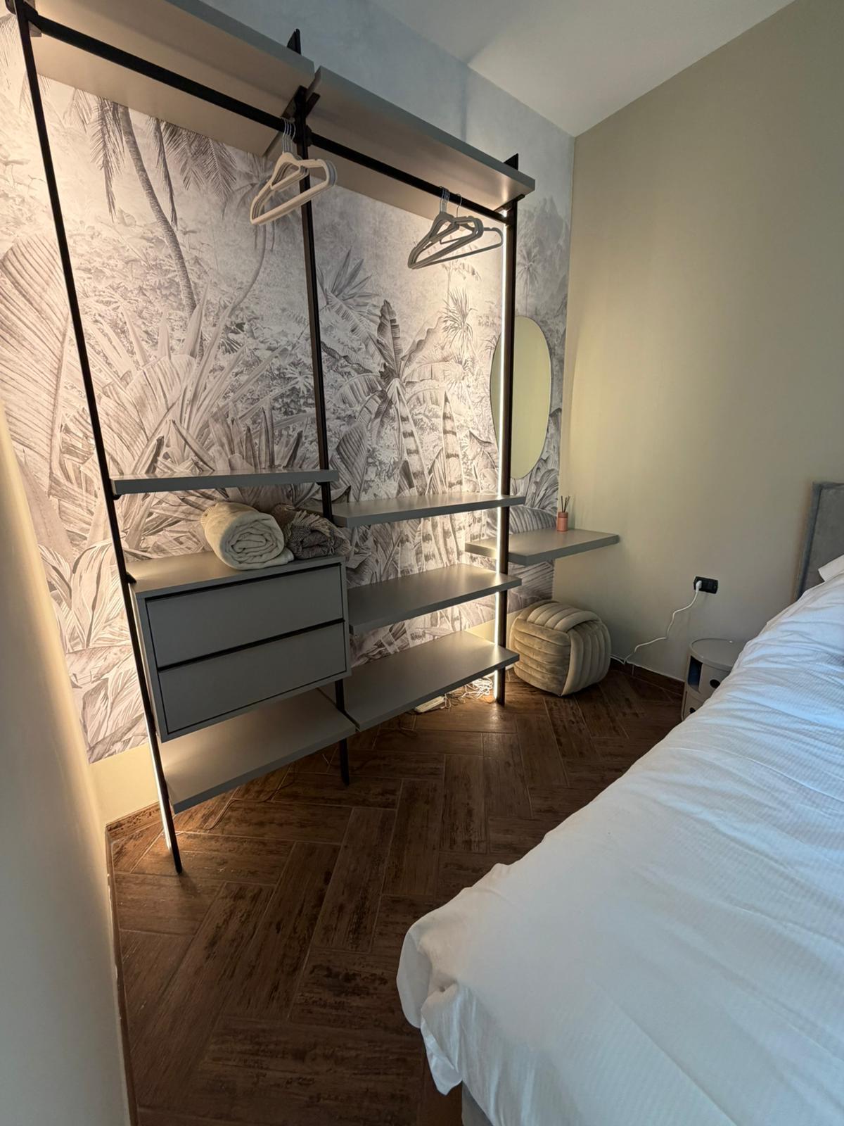 Cabina armadio della camera